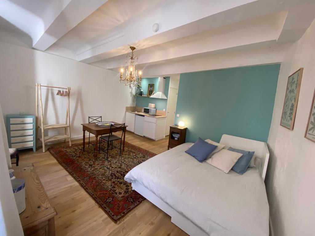 3 Studios Hyeres - Centre Ville Rue Pietonne - Manon Εξωτερικό φωτογραφία